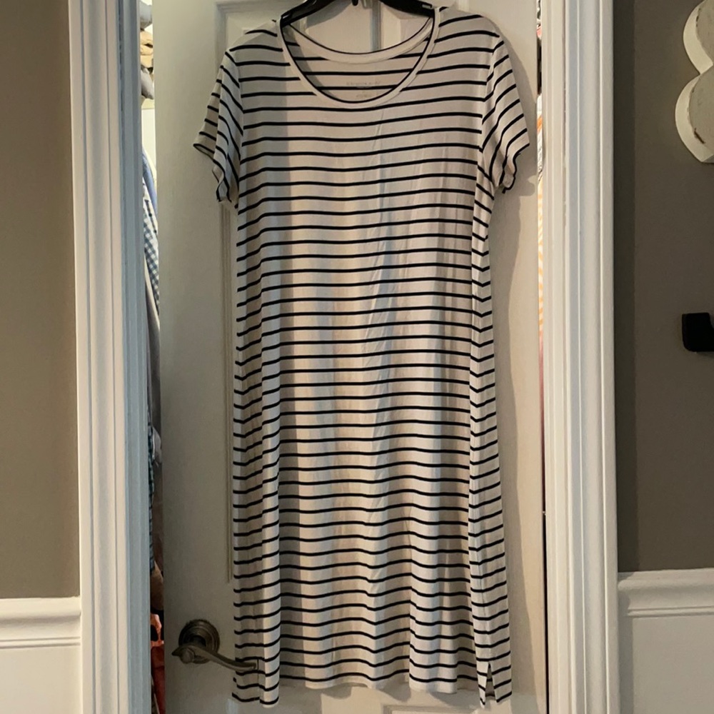 Size medium maternity striped midi dress